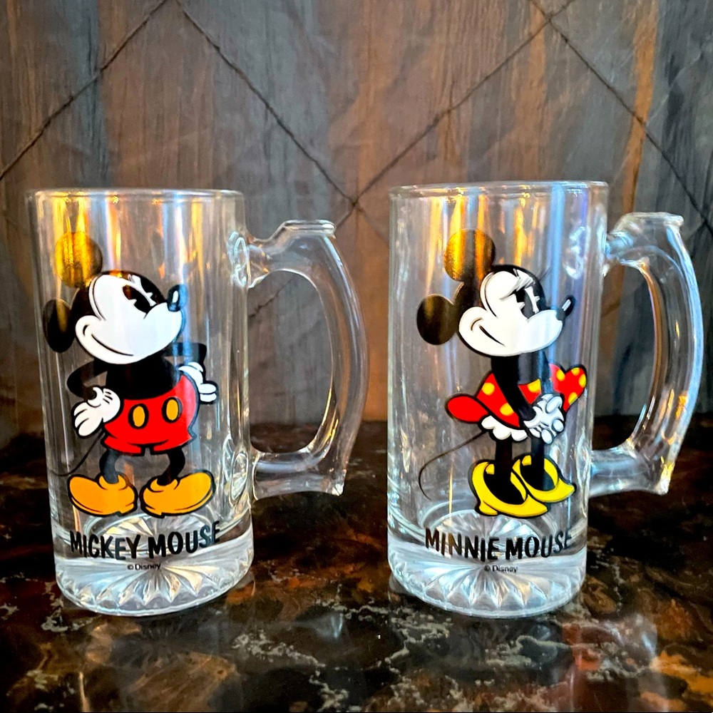 🌞 Disney Mickey & Minnie beverage glassware